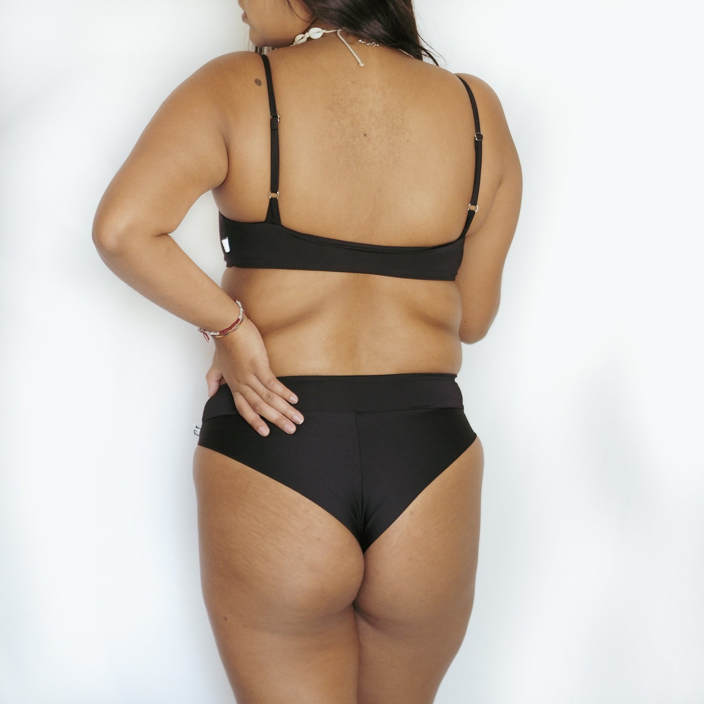Top Mar Black